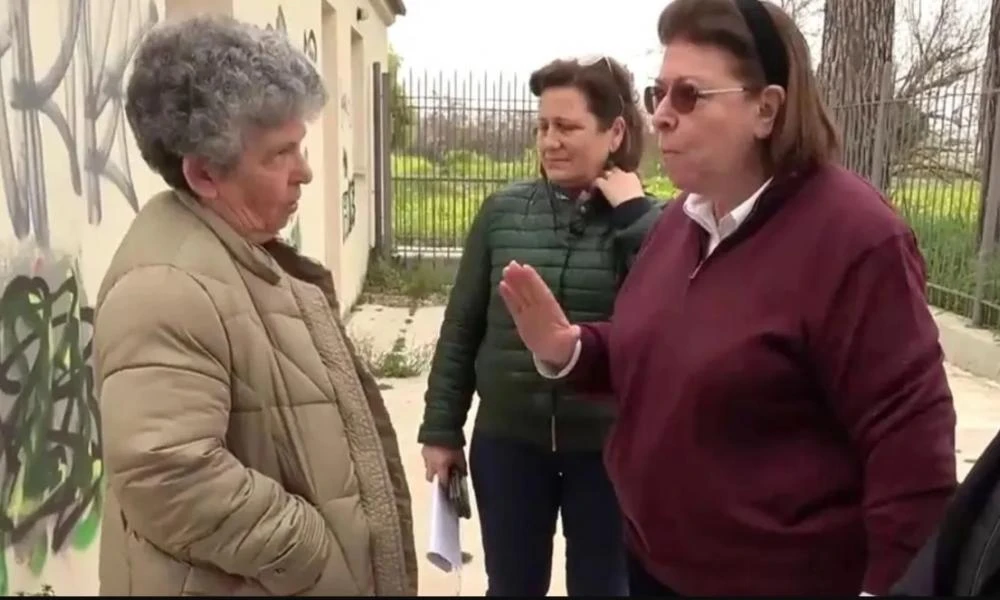 «Γιατί δεν τα έχετε επισκευάσει, παίρνετε εκατομμύρια»: Έξαλλη η Μενδώνη με την προϊσταμένη Αρχαιοτήτων Αργολίδας (βίντεο)